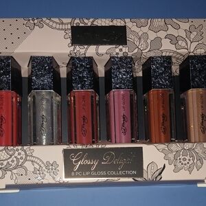 Ed Hardy Glossy Delights 8 PC Lip Gloss Collection